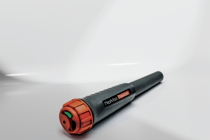 DOT POINTER metal detector