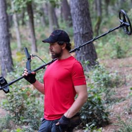 Best Metal Detector For Adults: Complete 2026 Buying Guide